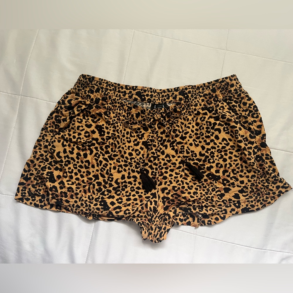 a.n.a Leopard Print Drawstring Women's Shorts - Tan & Black
